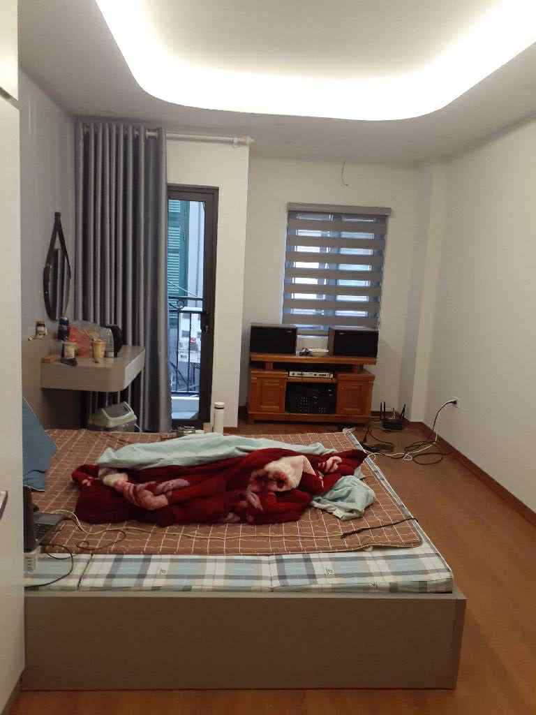 NHÀ YÊN HÒA - CẦU GIẤY  40m2 6 tầng 9.2 tỷ (Có thương lượng )